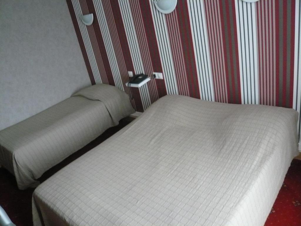 - Restaurant Saint Jacques Hotel