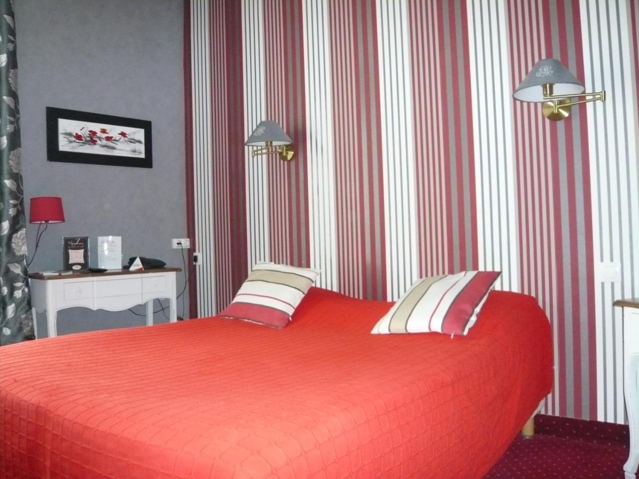 - Restaurant Saint Jacques Hotel Blois