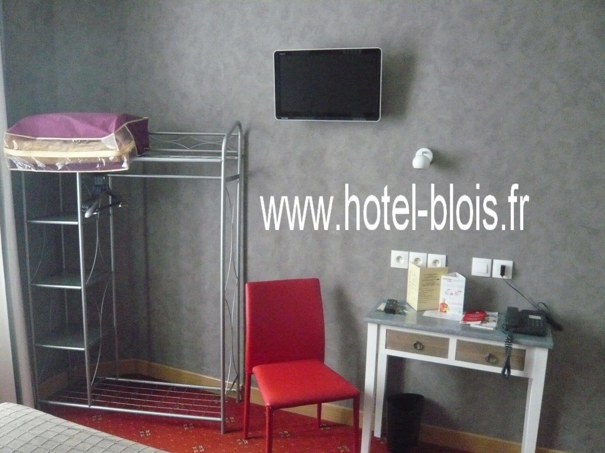 - Restaurant Saint Jacques Hotel