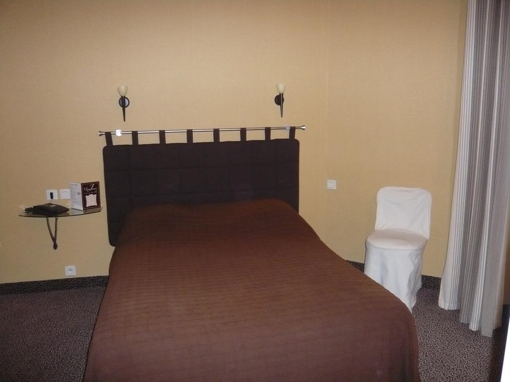 - Restaurant Saint Jacques 2*